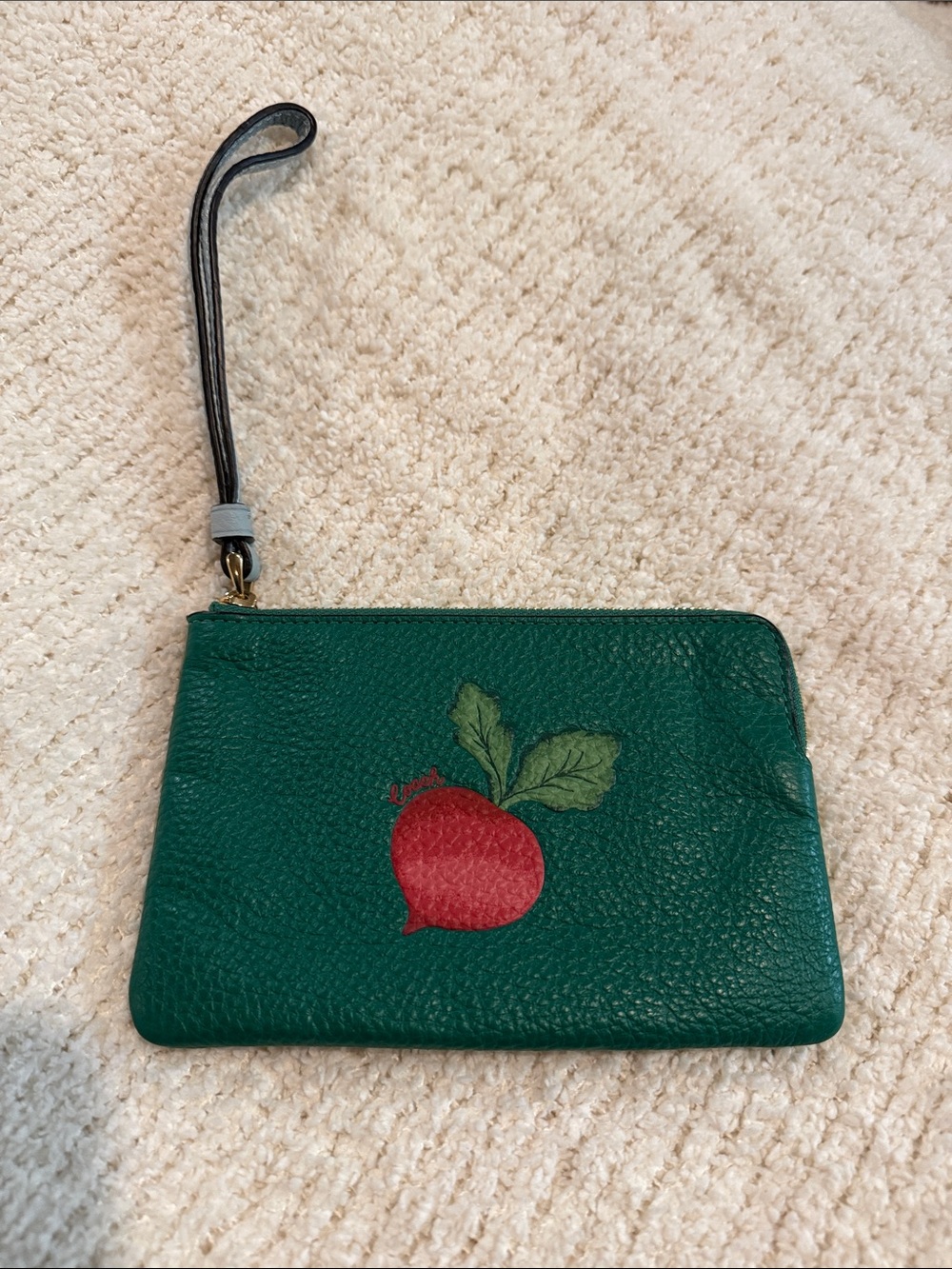 Coach Corner Zip Wristlet C9588 Green Pebble Leather Radish Print Pouch